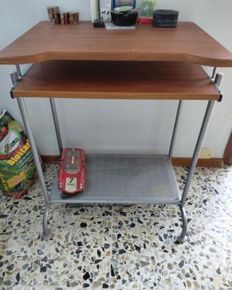 Tavolino porta computer