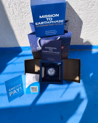 Omega x Swatch Mission To Earthphase MoonshineGold