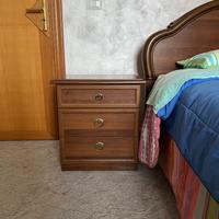 Letto una piazza e mezza e comodini