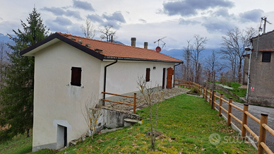 Casolare con terreno