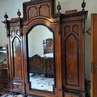 SET CAMERA DA LETTO D’EPOCA STILE GOTICO