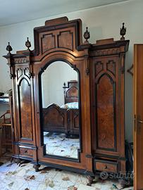 SET CAMERA DA LETTO D’EPOCA STILE GOTICO