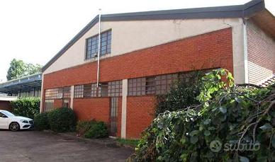 Capannone a Nova Milanese