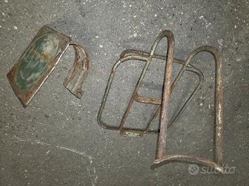 Portaruota di scorta e portatarga Vespa faro basso