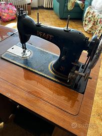 Macchina da cucire vintage PFAFF 31