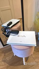 Laptop Sony VAIO 11.6" (SVE1113M1EW)