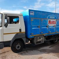 NISSAN ATLEON Eco T 135 FRIGO