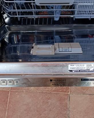 Lavastoviglie Hotpoint