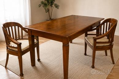 Tavolo in legno con 2 poltroncine stile vintage