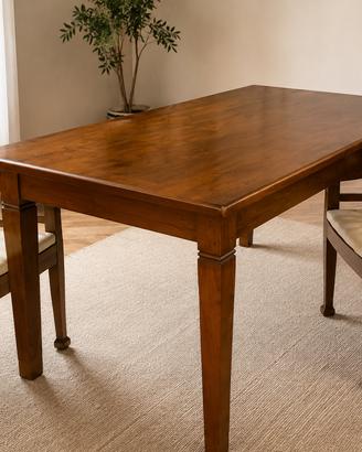 Tavolo in legno con 2 poltroncine stile vintage