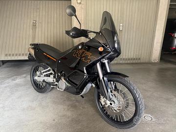 KTM 950 ADVENTURE