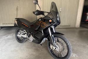 KTM 950 ADVENTURE