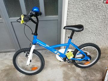 N° 3 biciclette: bambina, bambino ed adulto