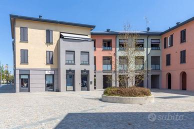 Appartamento di 110 m² con 4 locali a Vaprio d'Add