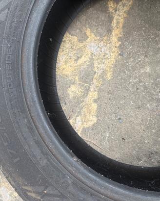 2 gomme Nokian tyres 175/65 r 15 outside