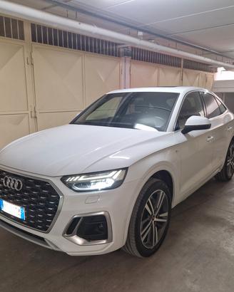 Audi Q5 Sportback 40TDI S Tronic  204cv  Mild 