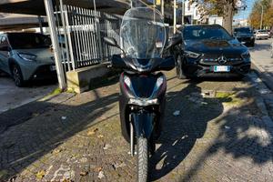 Honda SH 350 BENZINA