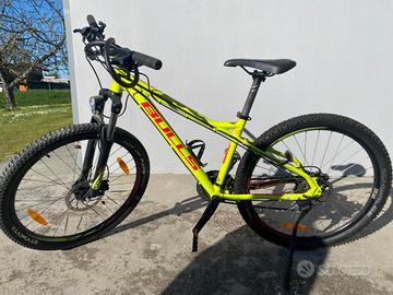 Mountain bikes come nuova