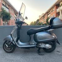 Piaggio Vespa GT 200 L