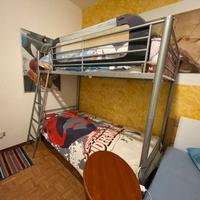 Letto a castello in metallo