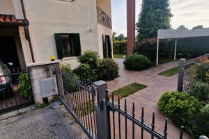 Porzione di bifamiliare