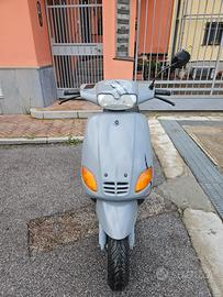 Piaggio Zip base 50