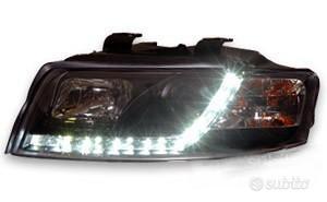 FARI ANTERIORI DAYLINE Audi A4 B6 01-04 LED