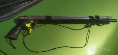 pistola subacquea