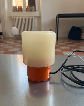 Lampada da tavolo Tic Tac Giotto Stoppino X Kartel