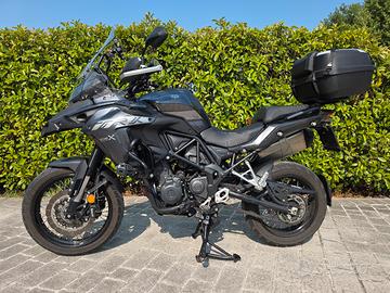 benelli trk 502x