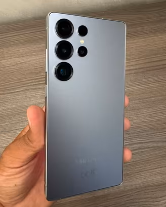 Samsun S25 Ultra pari al nuovo