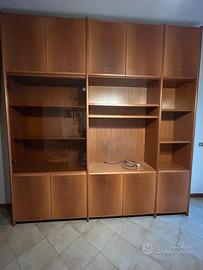 MOBILE SALOTTO CON VETRINA