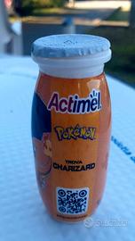 Pokémon bottiglietta Actimel di Charizard