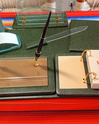set scrivania pelle anni 60