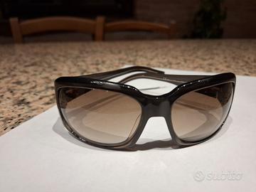 occhiali da sole Valentino