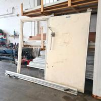 porta frigo con guida di scorrimento usata