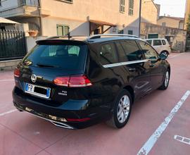 Volkswagen Golf Variant 1.4TGI HighLine