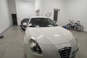 Alfa Romeo Giulietta 2011 1.6 105CV