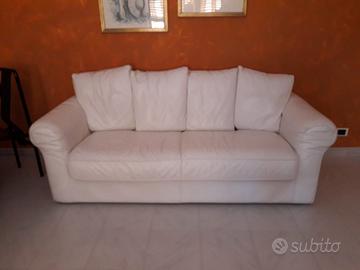 Divano in pelle 4 posti