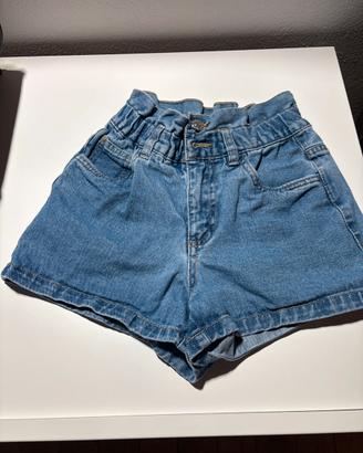 Pantaloncini bimba 10/11anni