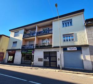 2 LOCALI A PARABIAGO