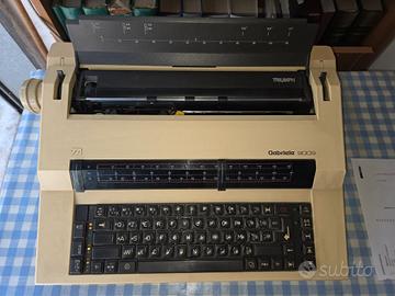 Macchina per scrivere elettronica Triumph