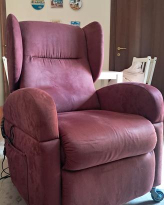 Poltrona elettrica anziani reclinabile