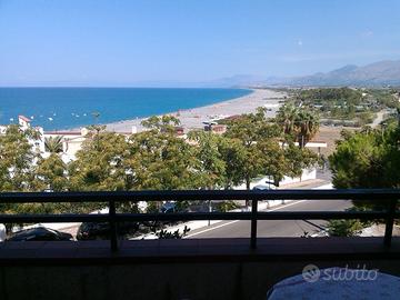 Cirella (CS) a 100 mt dal mare.10 posti letto