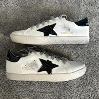Golden goose sneaker