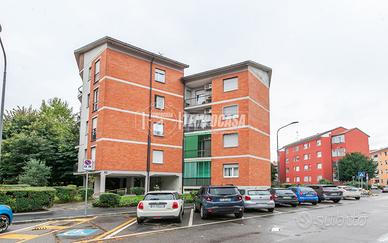 Appartamento a Milano Via Val Lagarina 3 locali