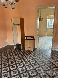 Casa singola con cortile a Santa Venerina