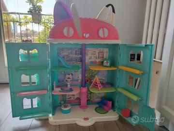 casa di Gabby con personaggi