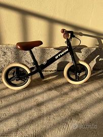 Bici a spinta senza pedali