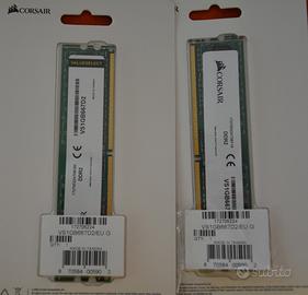 2 banchi di memoria corsair ddr2 da 1 gb